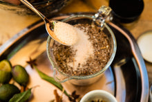 Load image into Gallery viewer, COLLABS - Eliksir Summer BBQ Gin Salt

